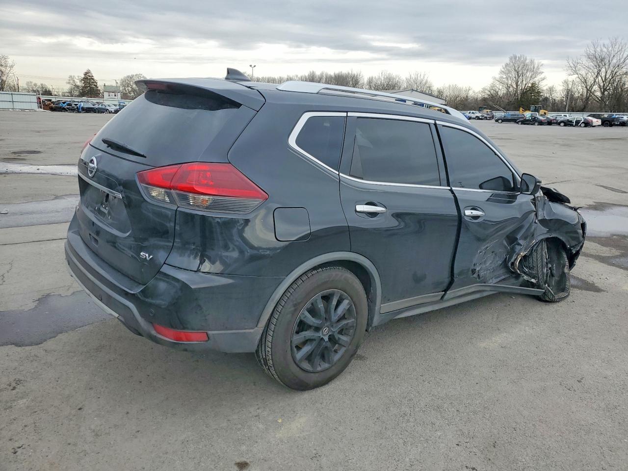 2020 NISSAN ROGUE SV photo 7