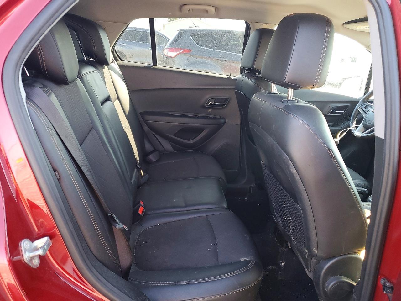 2018 CHEVROLET TRAX 1LT photo 11