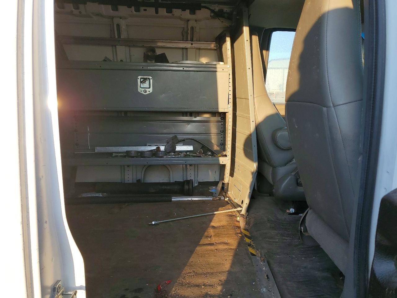 2019 CHEVROLET EXPRESS G3500 photo 21