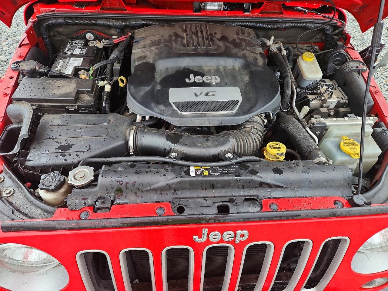 2018 JEEP WRANGLER UNLIMITED SAHARA photo 11