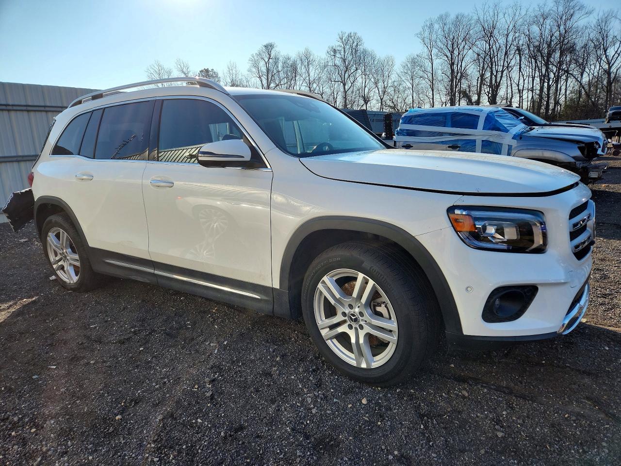2021 MERCEDES-BENZ GLB 250 4MATIC photo 4
