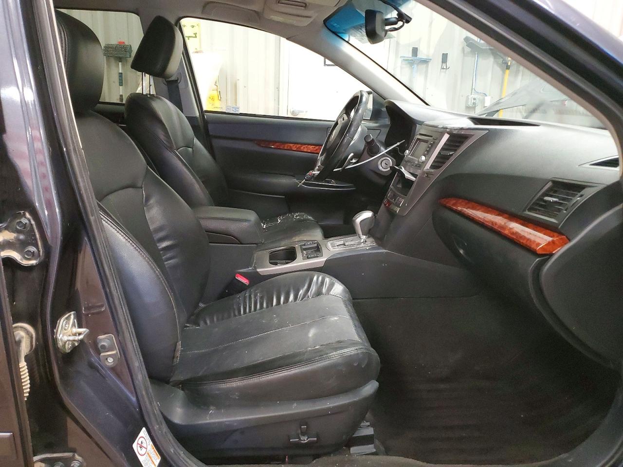 2012 SUBARU OUTBACK 3.6R LIMITED photo 19