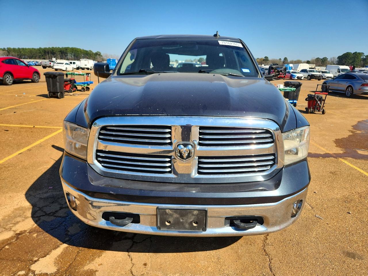 2015 RAM 1500 SLT photo 9