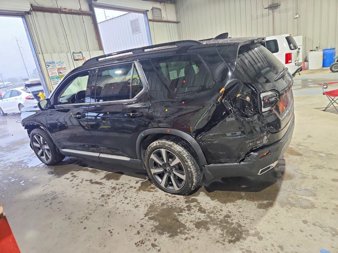2025 HONDA PILOT TOURING photo 4