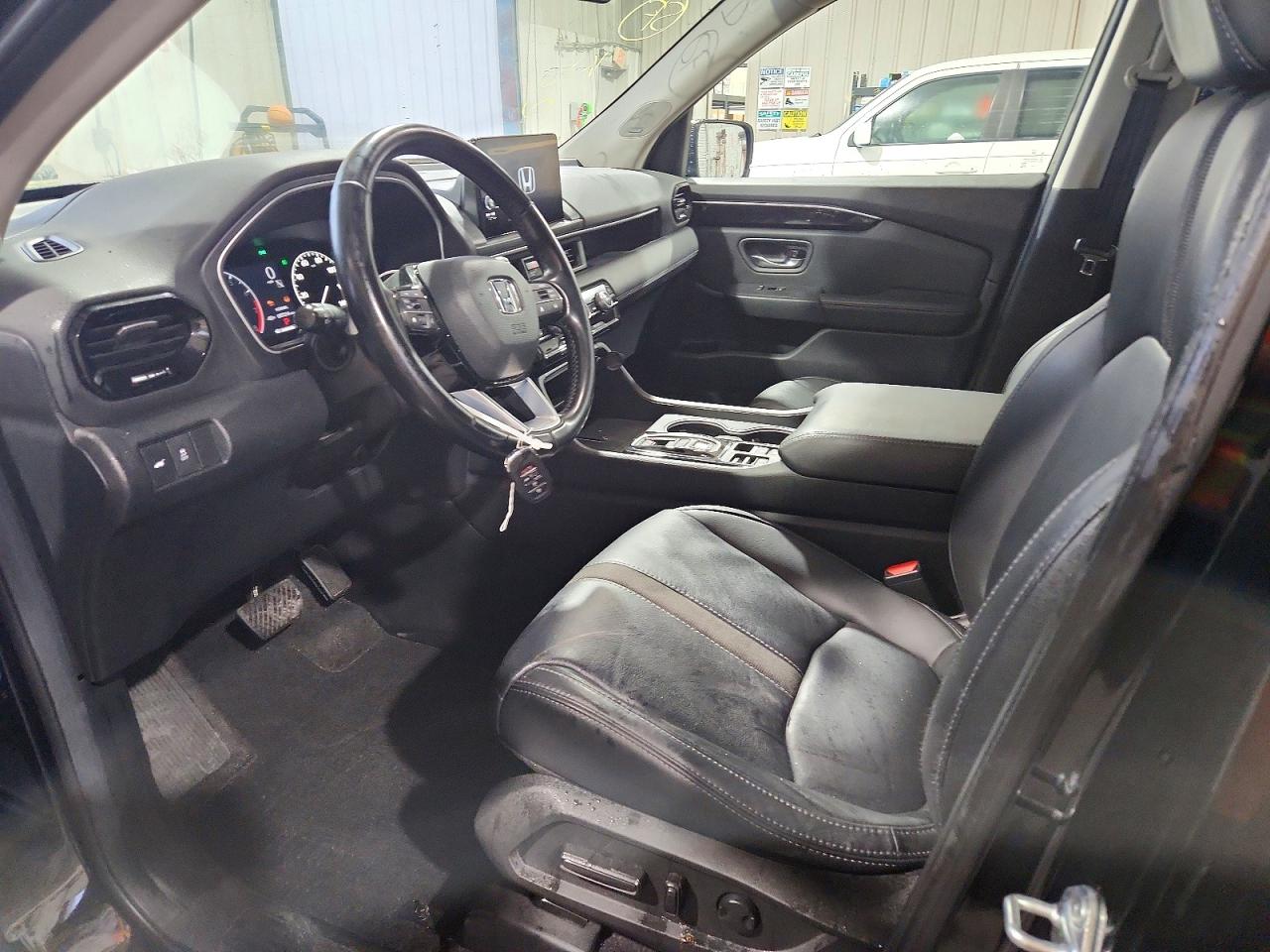 2025 HONDA PILOT TOURING photo 19