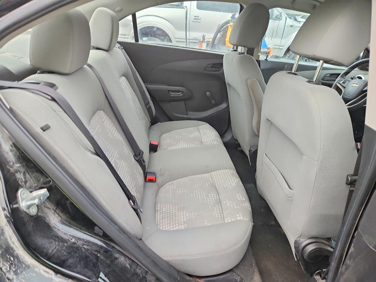 2017 CHEVROLET SONIC LS photo 10