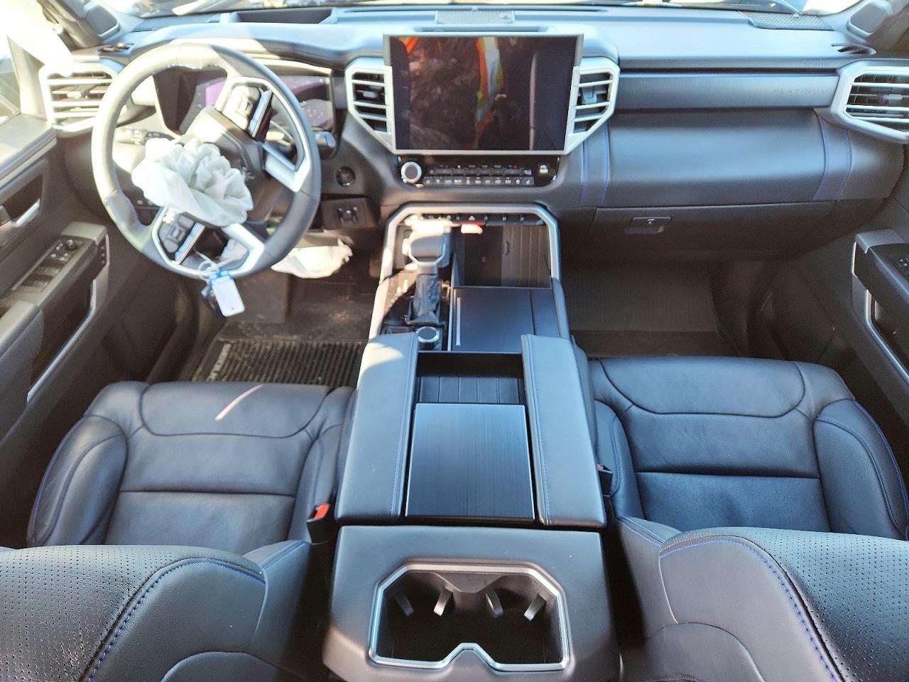 2025 TOYOTA SEQUOIA PLATINUM photo 15