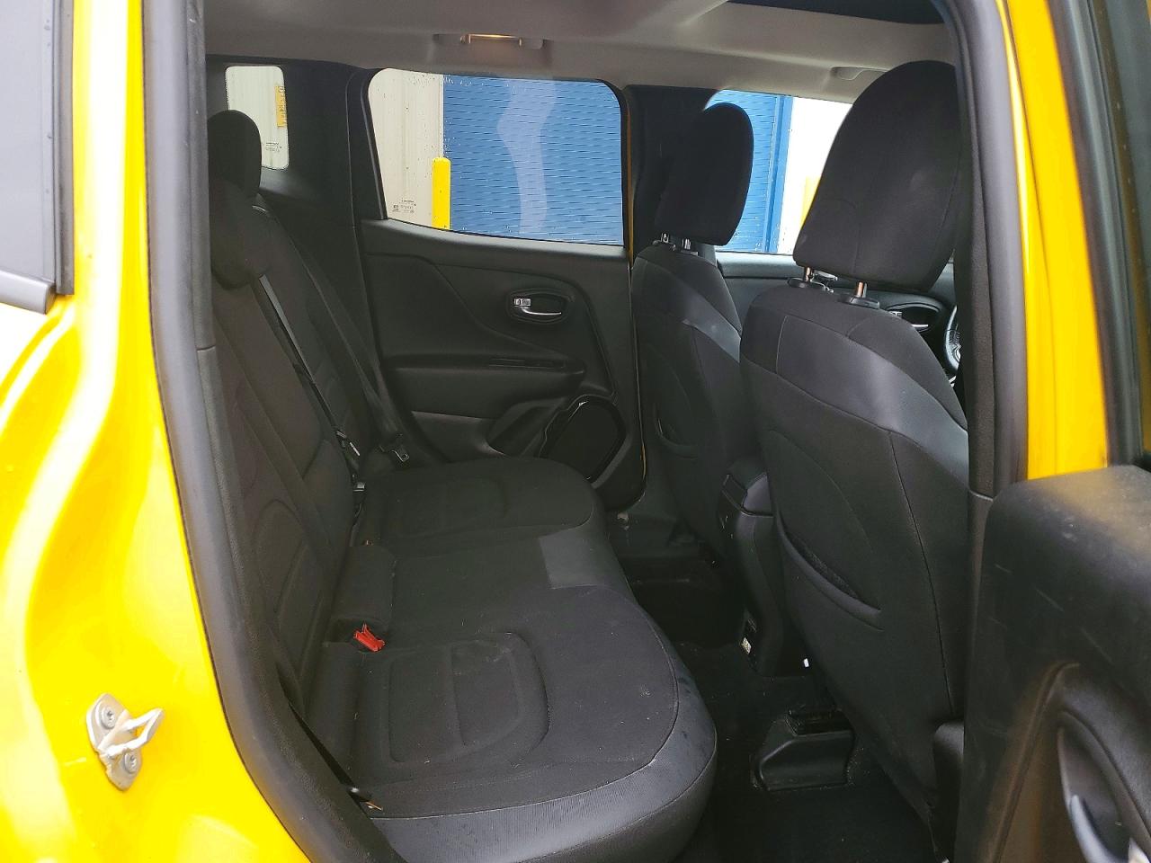 2017 JEEP RENEGADE LATITUDE photo 11