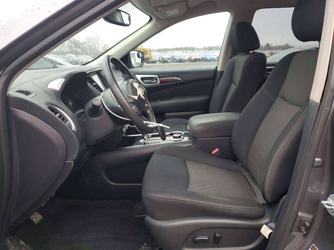2017 NISSAN PATHFINDER SV photo 13