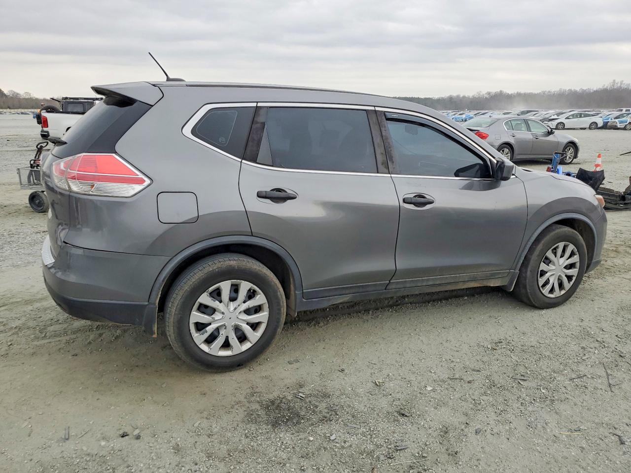 2016 NISSAN ROGUE S photo 7