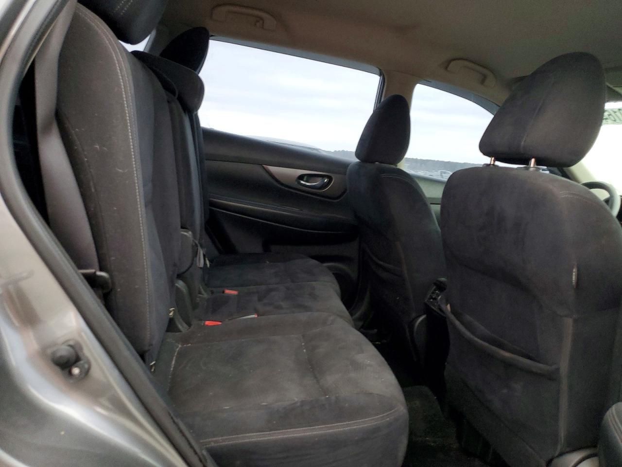 2016 NISSAN ROGUE S photo 28