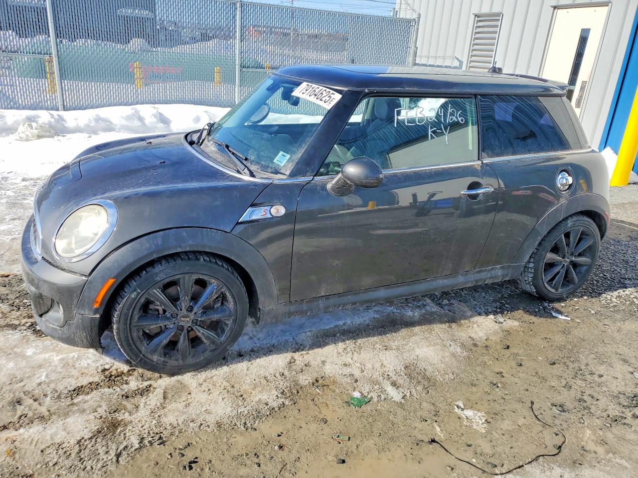 2011 MINI COOPER