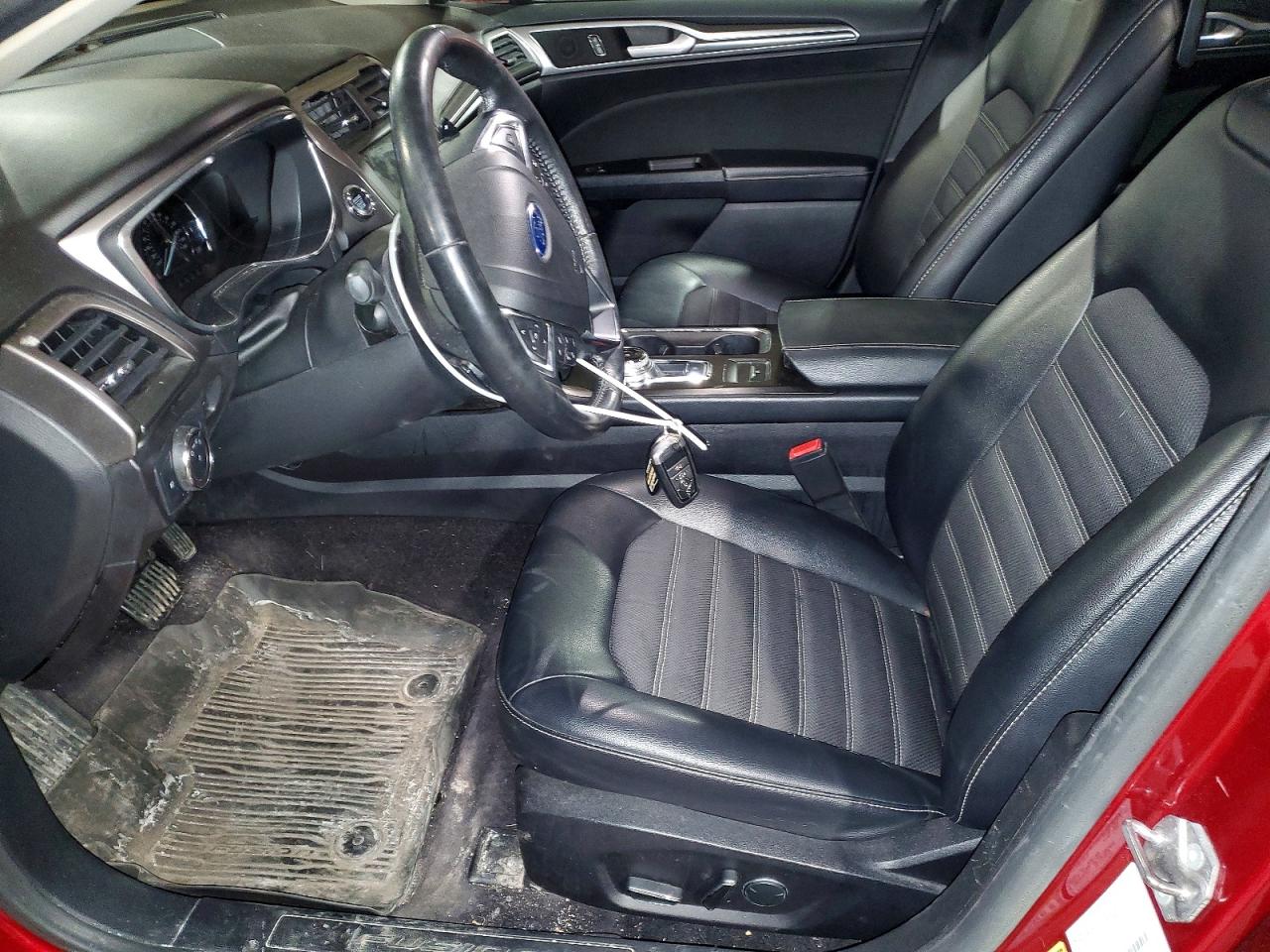 2017 FORD FUSION SE photo 19