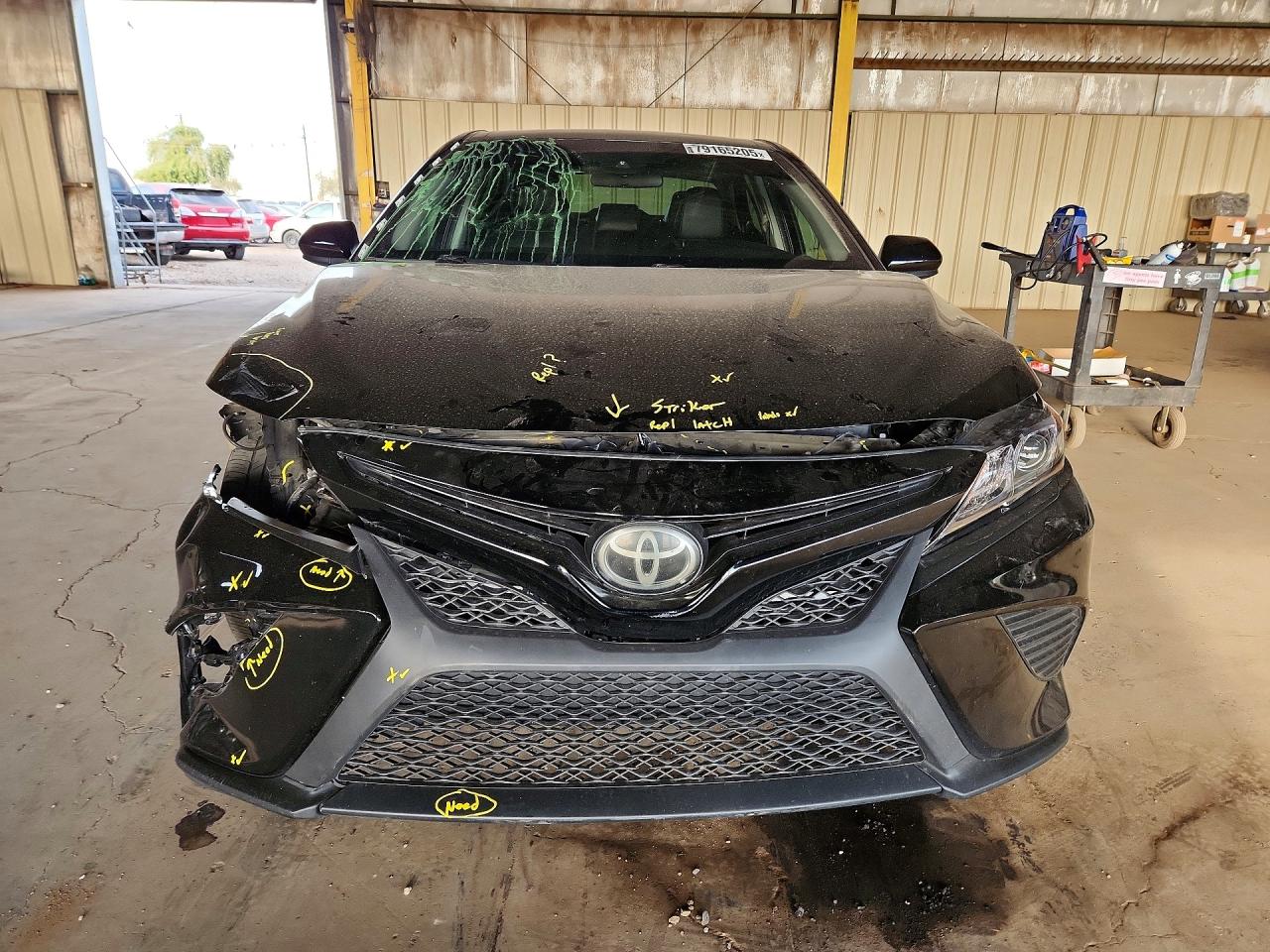 2020 TOYOTA CAMRY photo 13