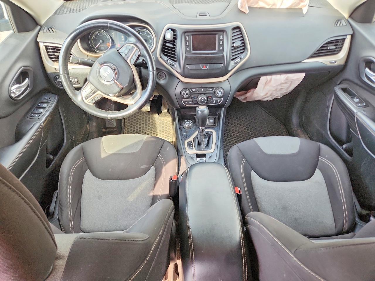 2014 JEEP CHEROKEE LATITUDE photo 8