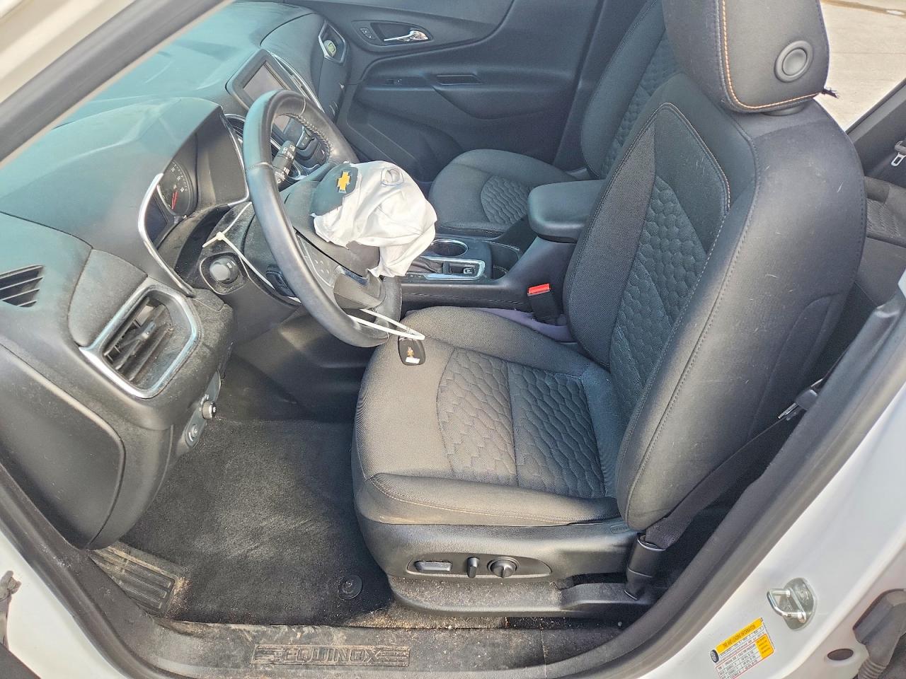 2019 CHEVROLET EQUINOX LT photo 7