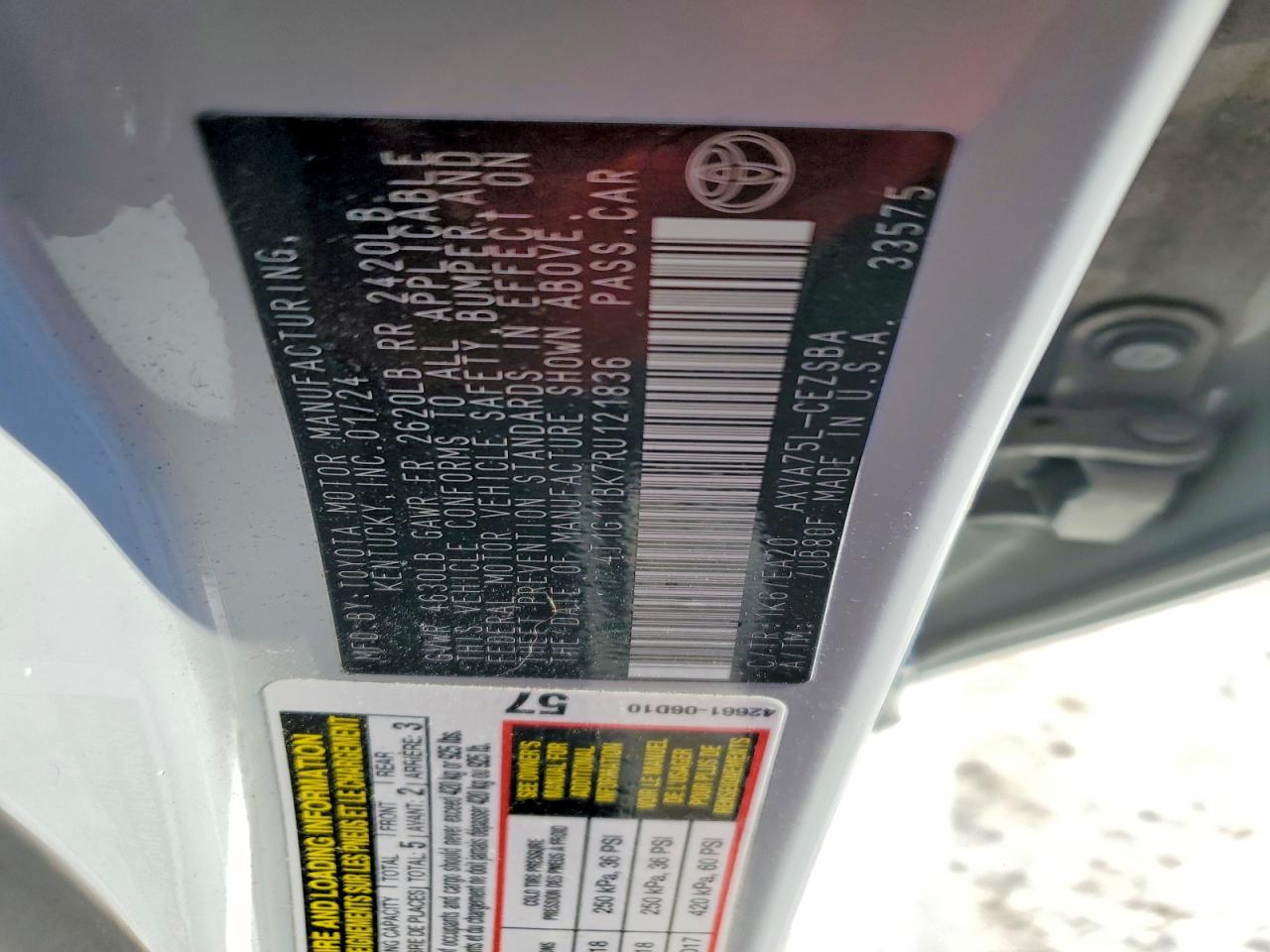 2024 TOYOTA CAMRY SE photo 12