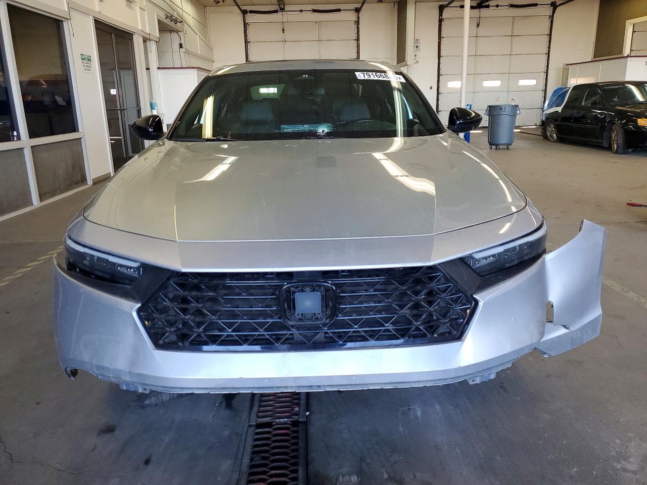 2024 HONDA ACCORD photo 9