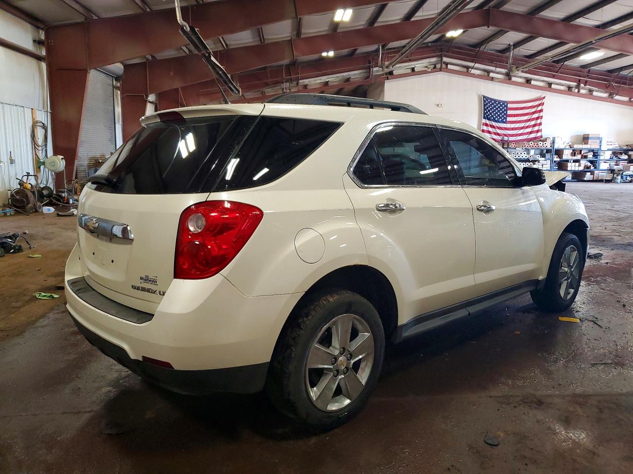 2013 CHEVROLET EQUINOX LT photo 5