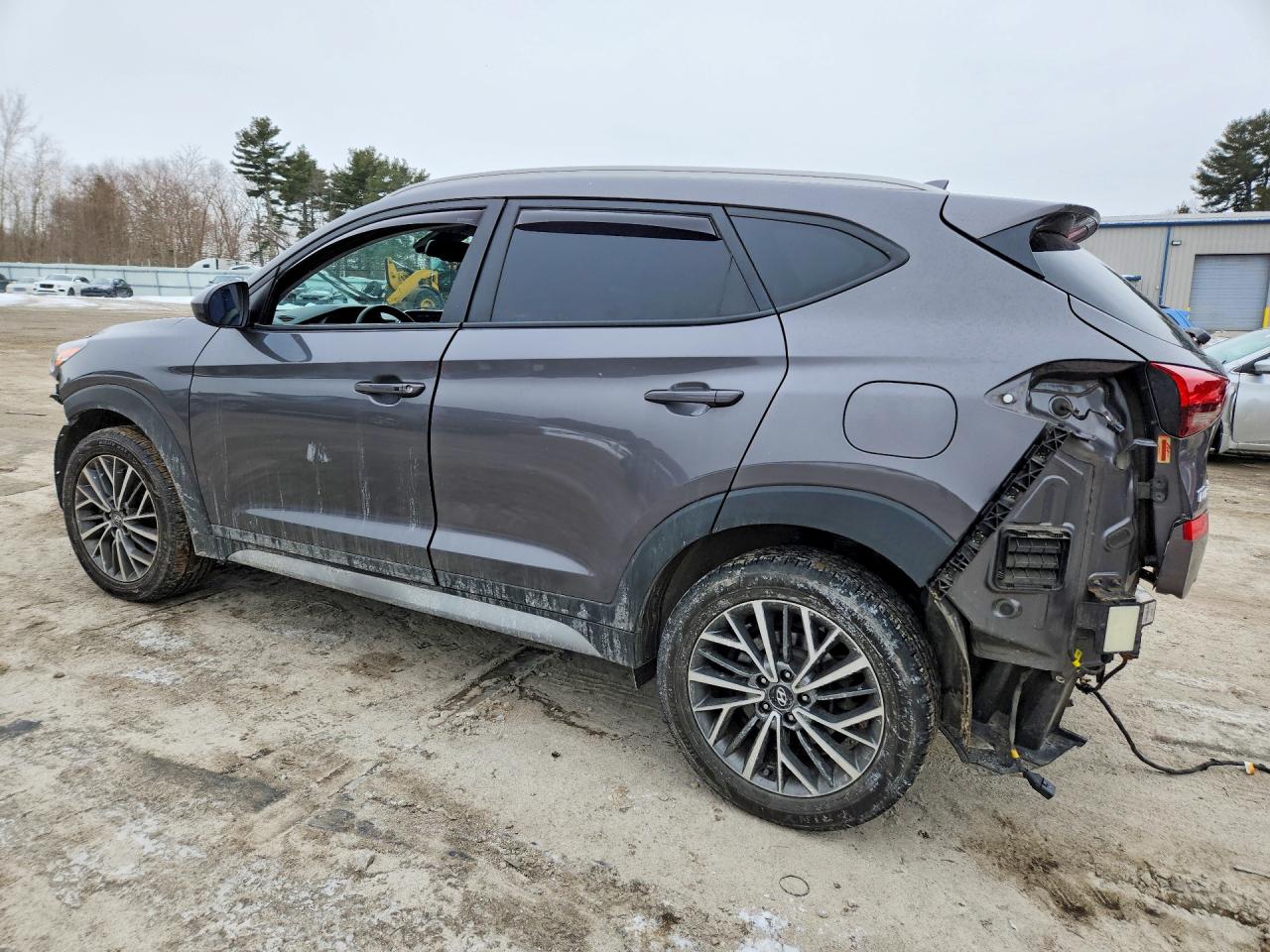 2020 HYUNDAI TUCSON SEL photo 2