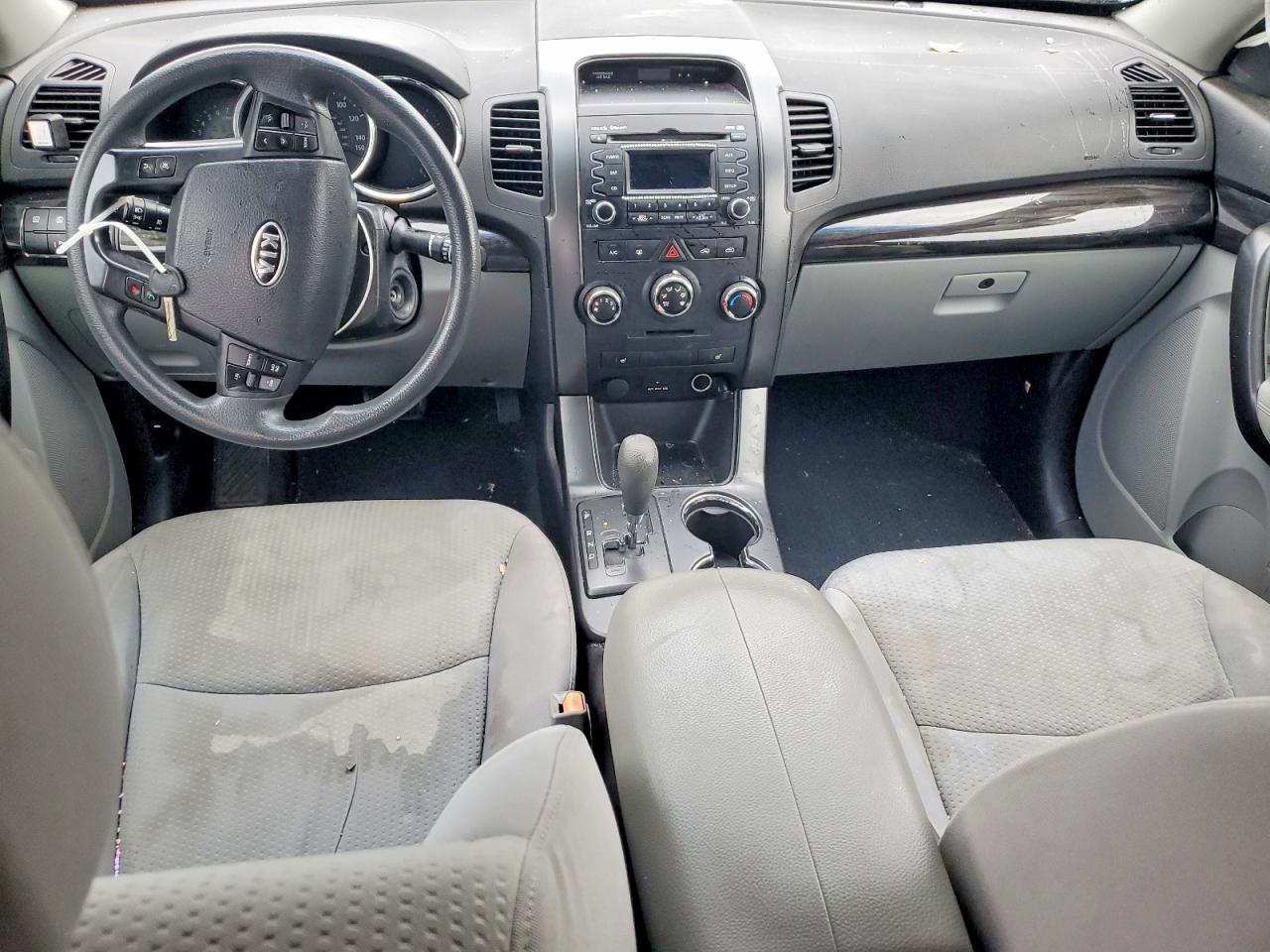 2011 KIA SORENTO LX photo 22