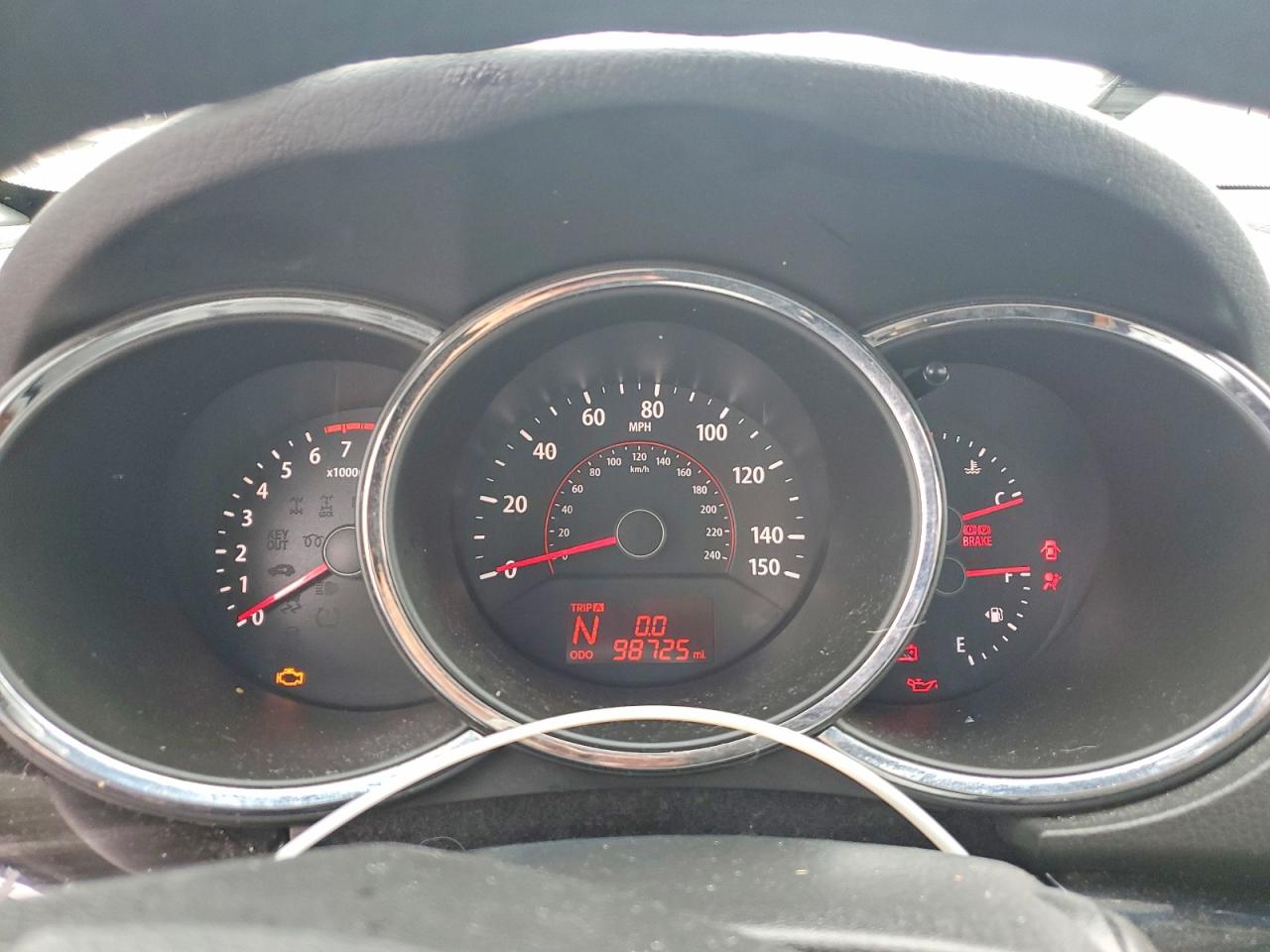2011 KIA SORENTO LX photo 25