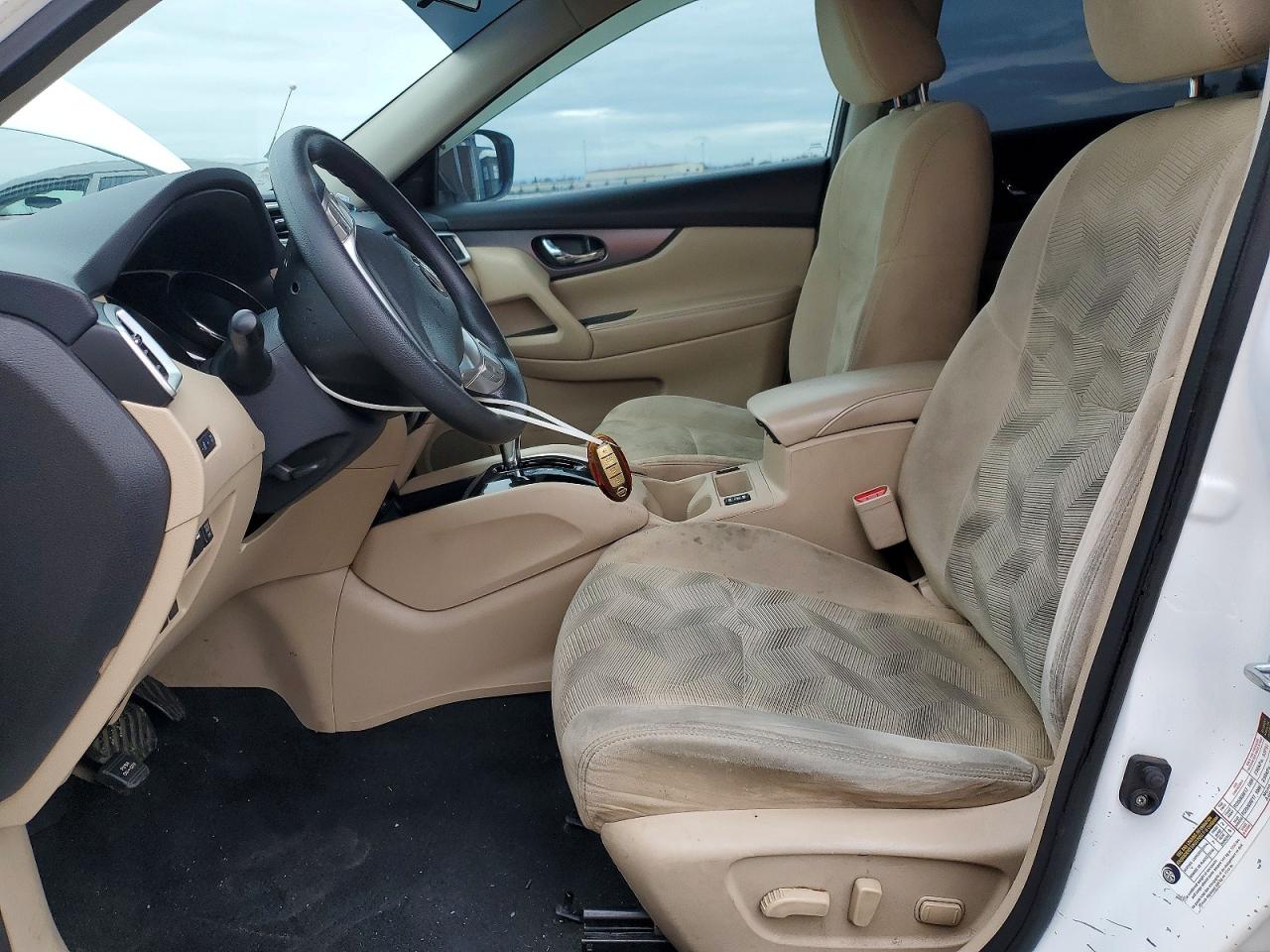 2016 NISSAN ROGUE SV photo 7