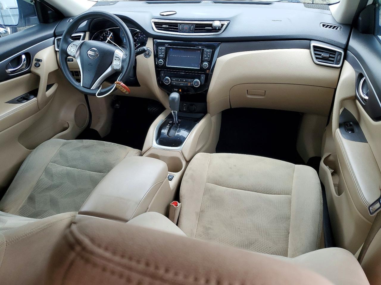 2016 NISSAN ROGUE SV photo 8