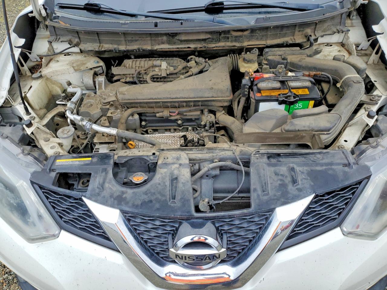 2016 NISSAN ROGUE SV photo 12