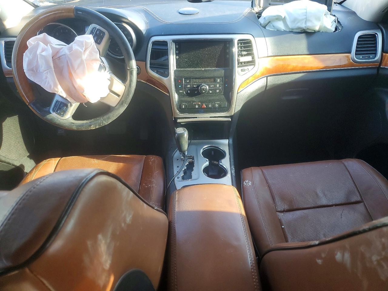 2012 JEEP GRAND CHEROKEE OVERLAND photo 15