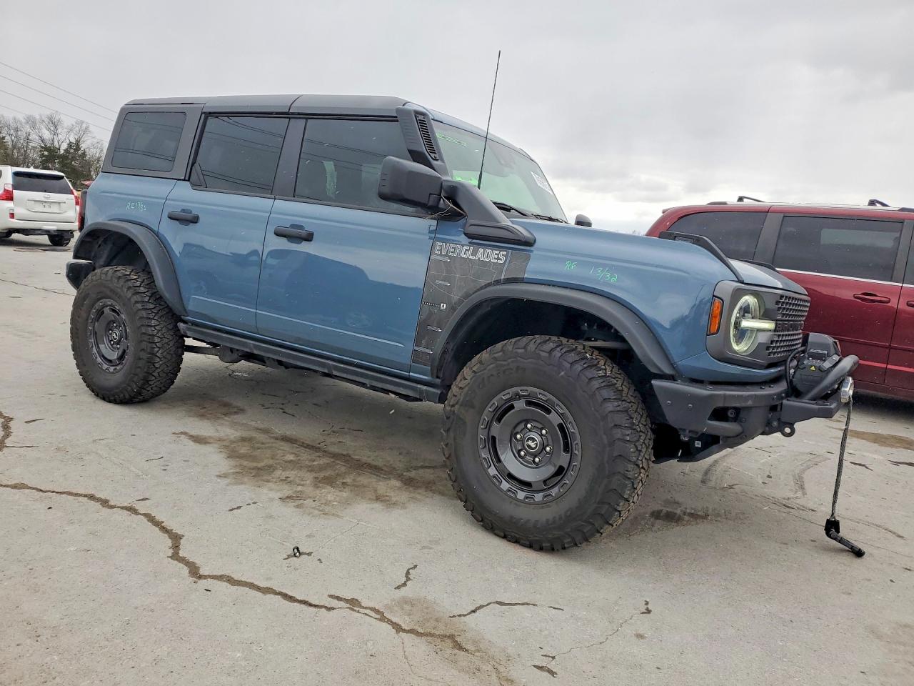 2023 FORD BRONCO BASE photo 7