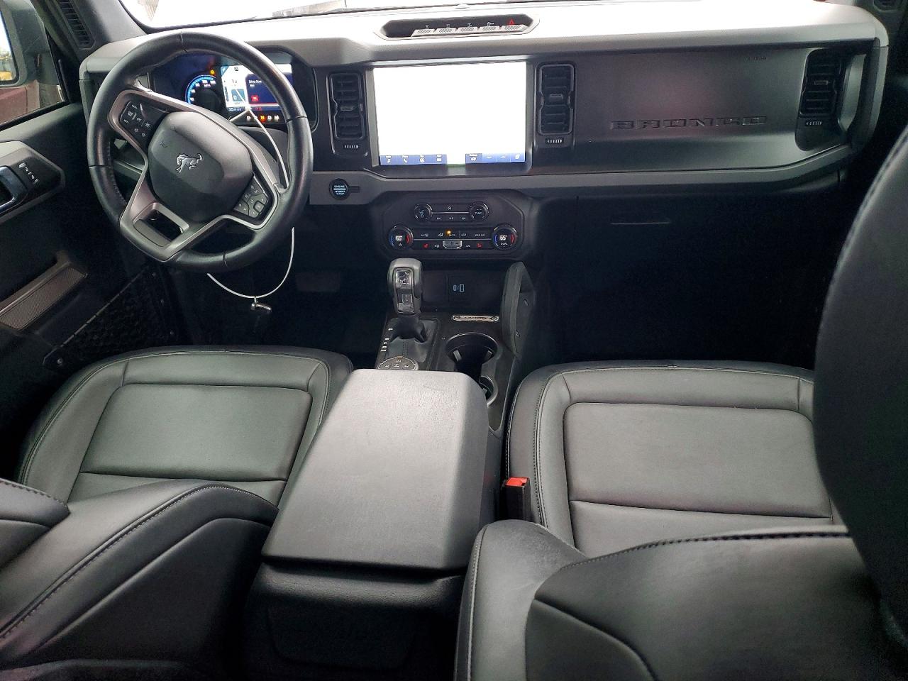 2023 FORD BRONCO BASE photo 15