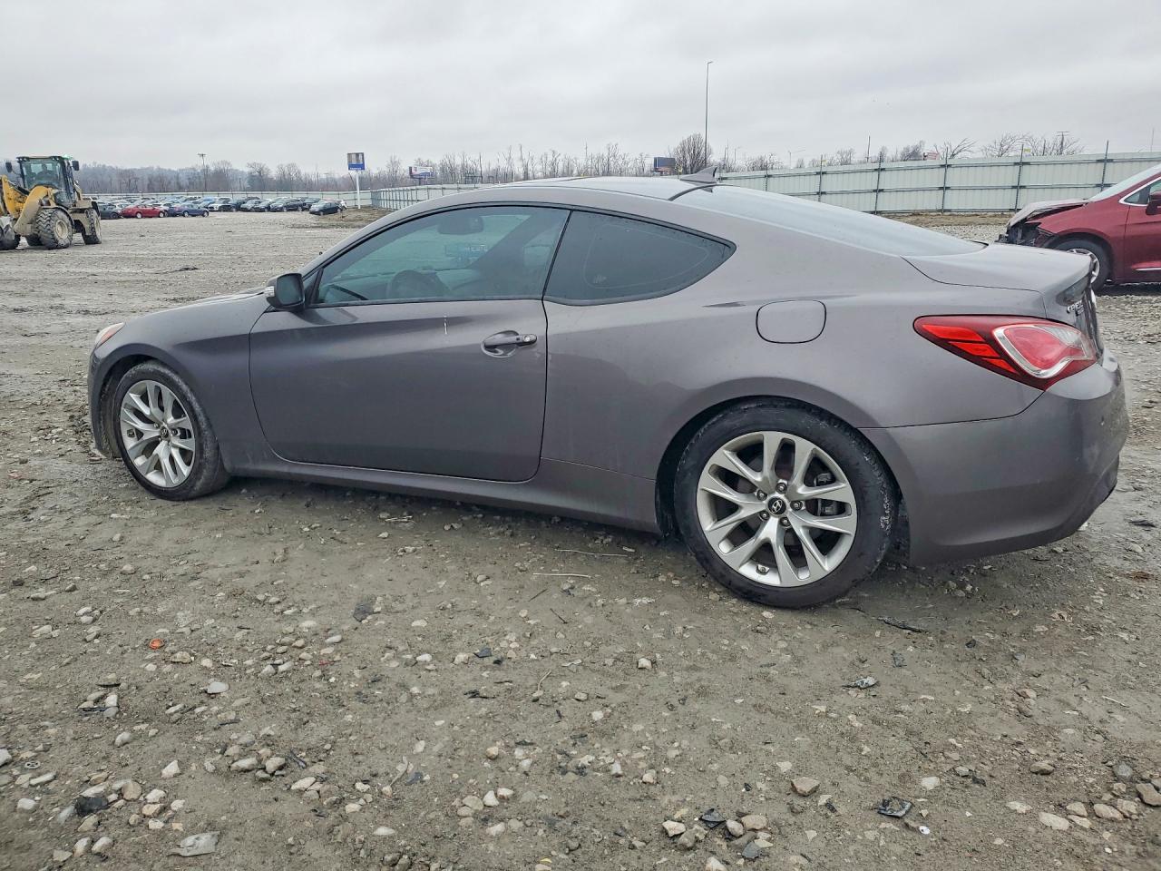 2013 HYUNDAI GENESIS COUPE 3.8 GRAND TOURING photo 2