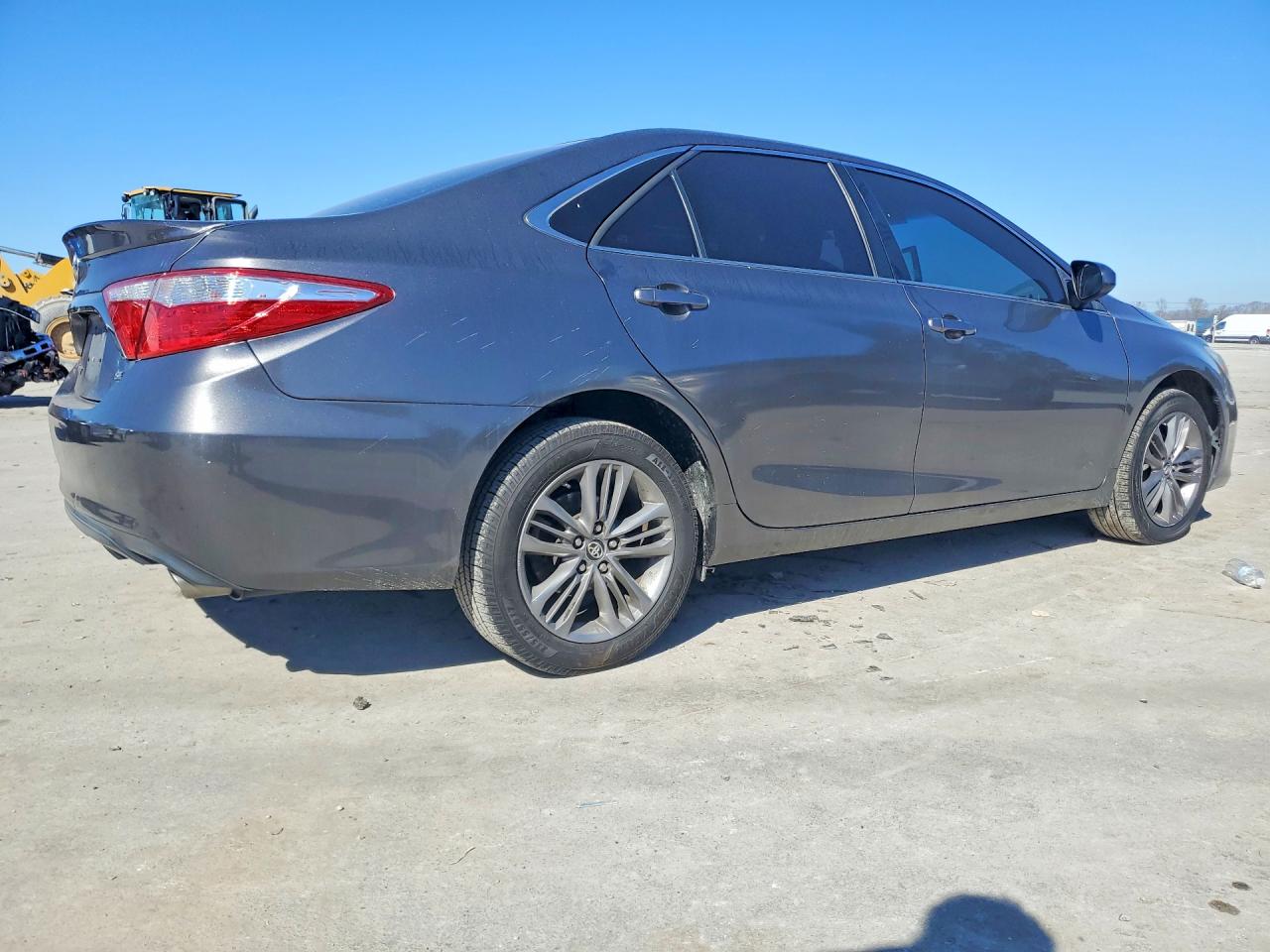 2017 TOYOTA CAMRY SE photo 9