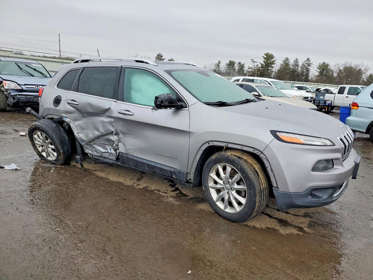 2016 JEEP CHEROKEE LIMITED photo 4