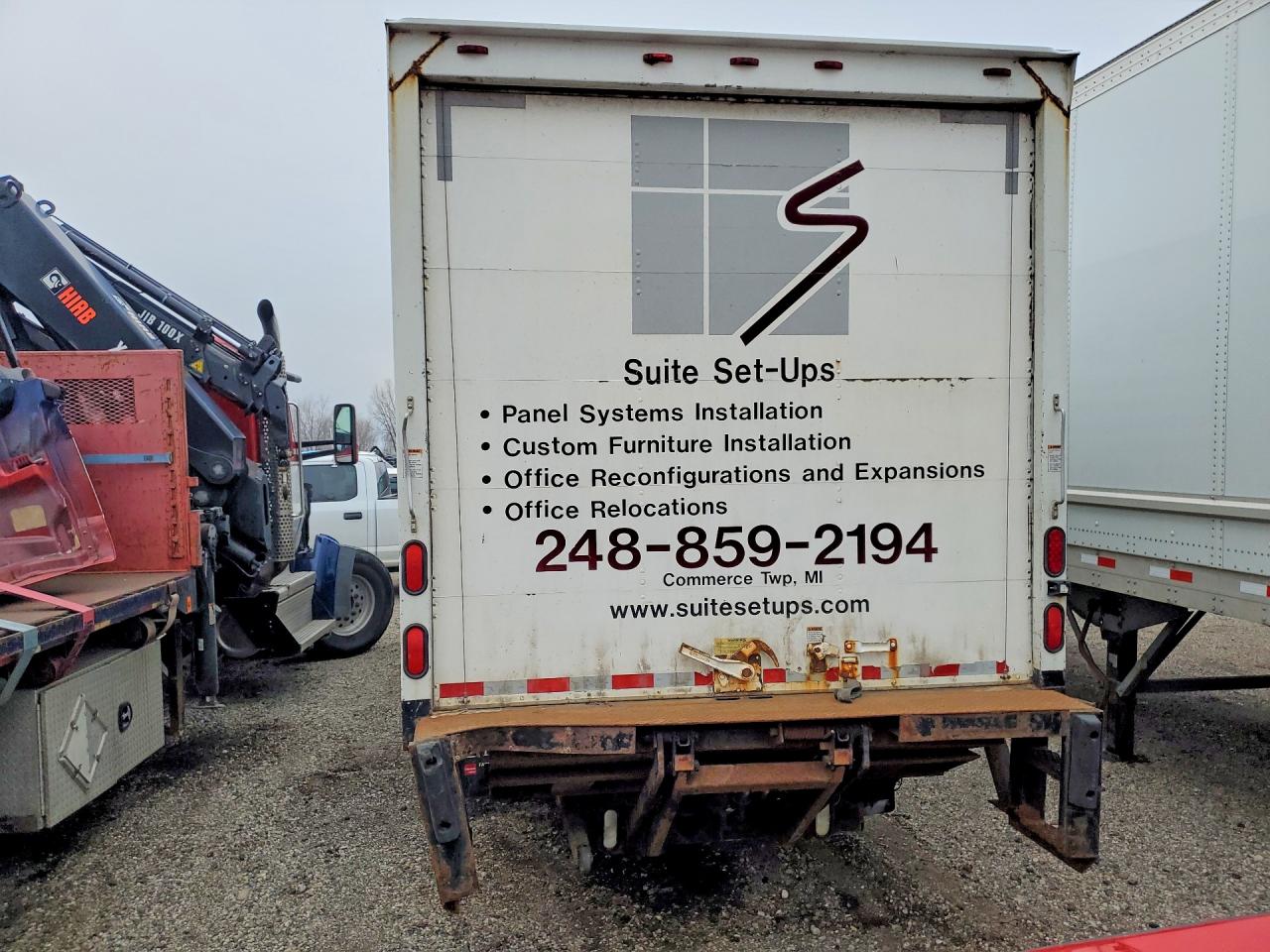 2014 ISUZU NPR DELIVERY TRUCK photo 16