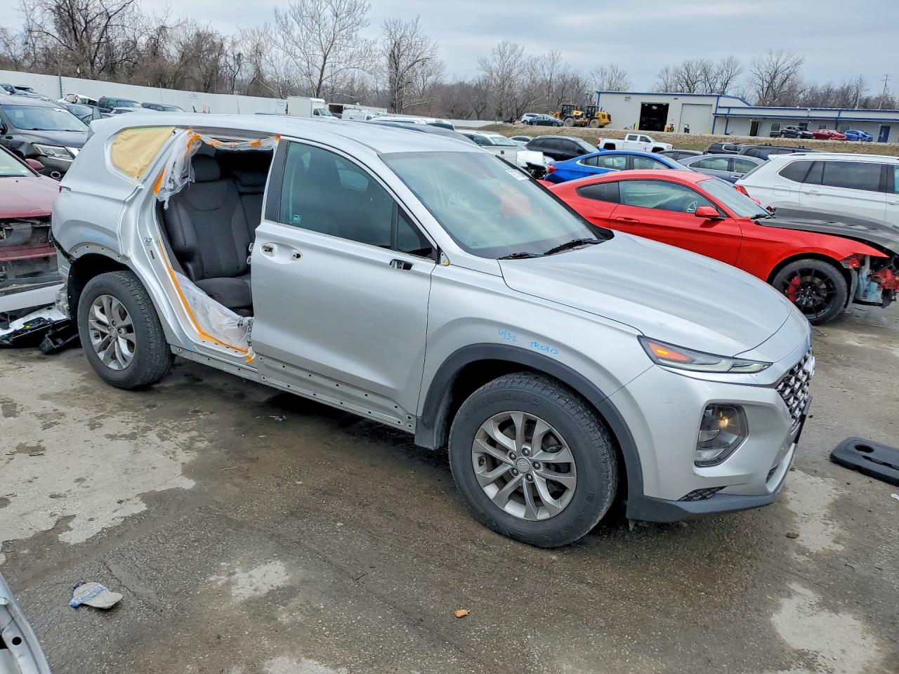 2019 HYUNDAI SANTA FE SE 2.4L photo 7