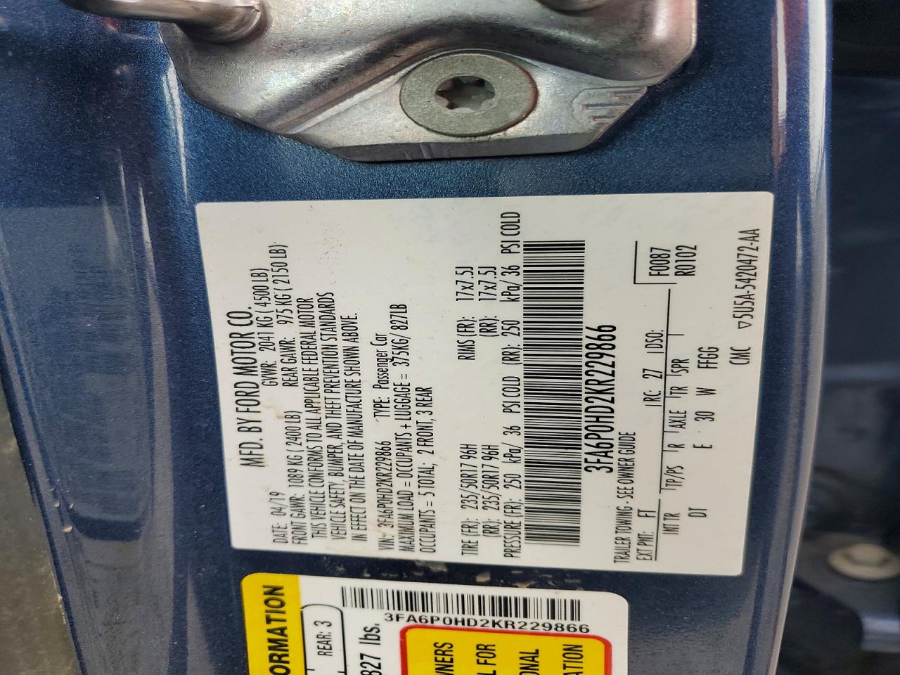 2019 FORD FUSION SE photo 12