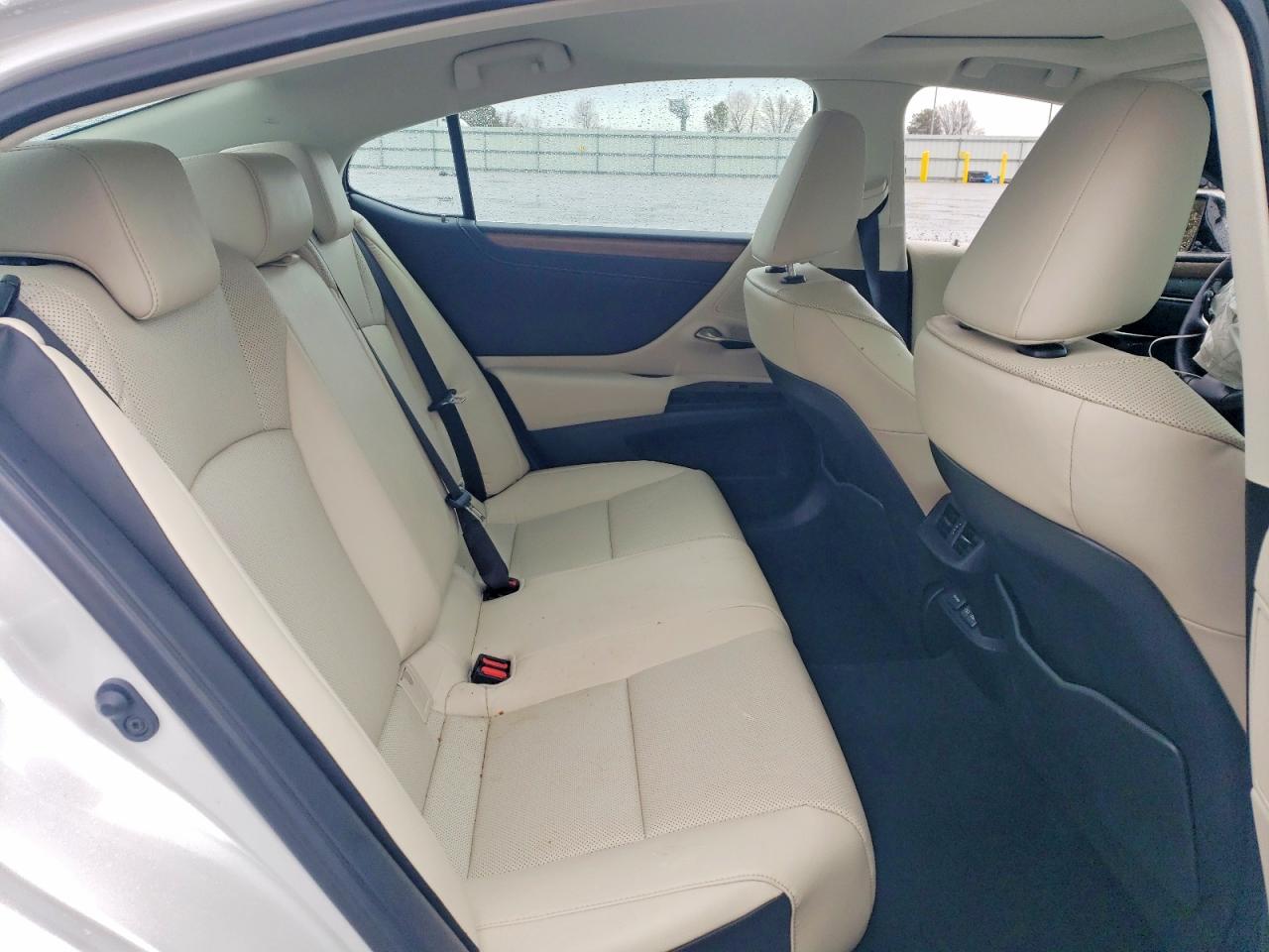 2025 LEXUS ES 350 BASE photo 19