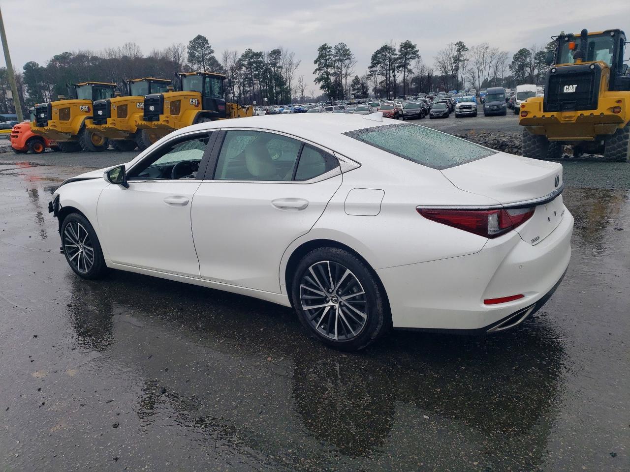 2025 LEXUS ES 350 BASE photo 3