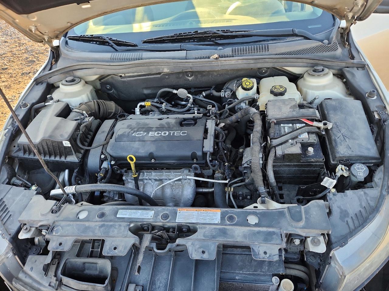 2014 CHEVROLET CRUZE LS photo 11