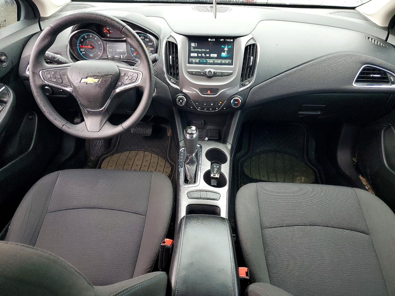2017 CHEVROLET CRUZE LT photo 15
