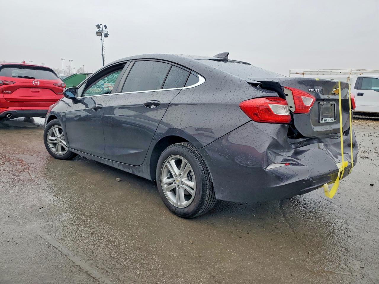 2017 CHEVROLET CRUZE LT photo 3