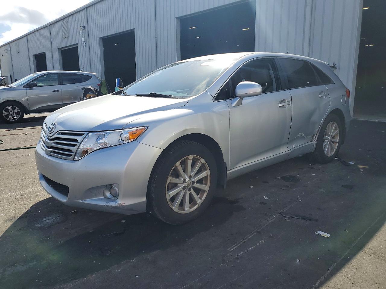 2010 TOYOTA VENZA