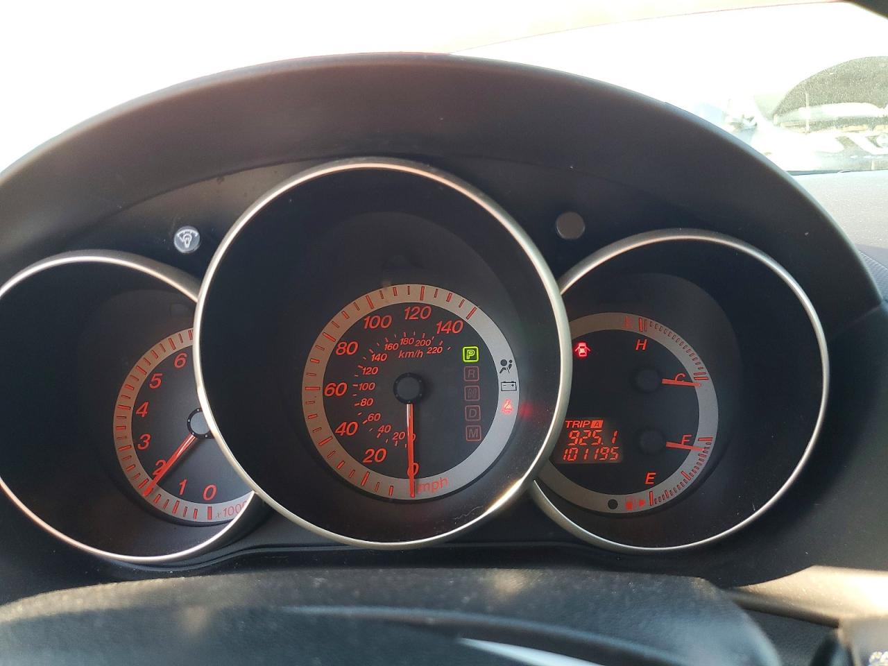 2006 MAZDA 3 HATCHBACK photo 9