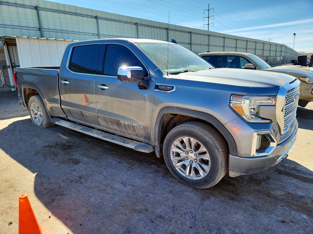 2020 GMC SIERRA C1500 DENALI photo 4
