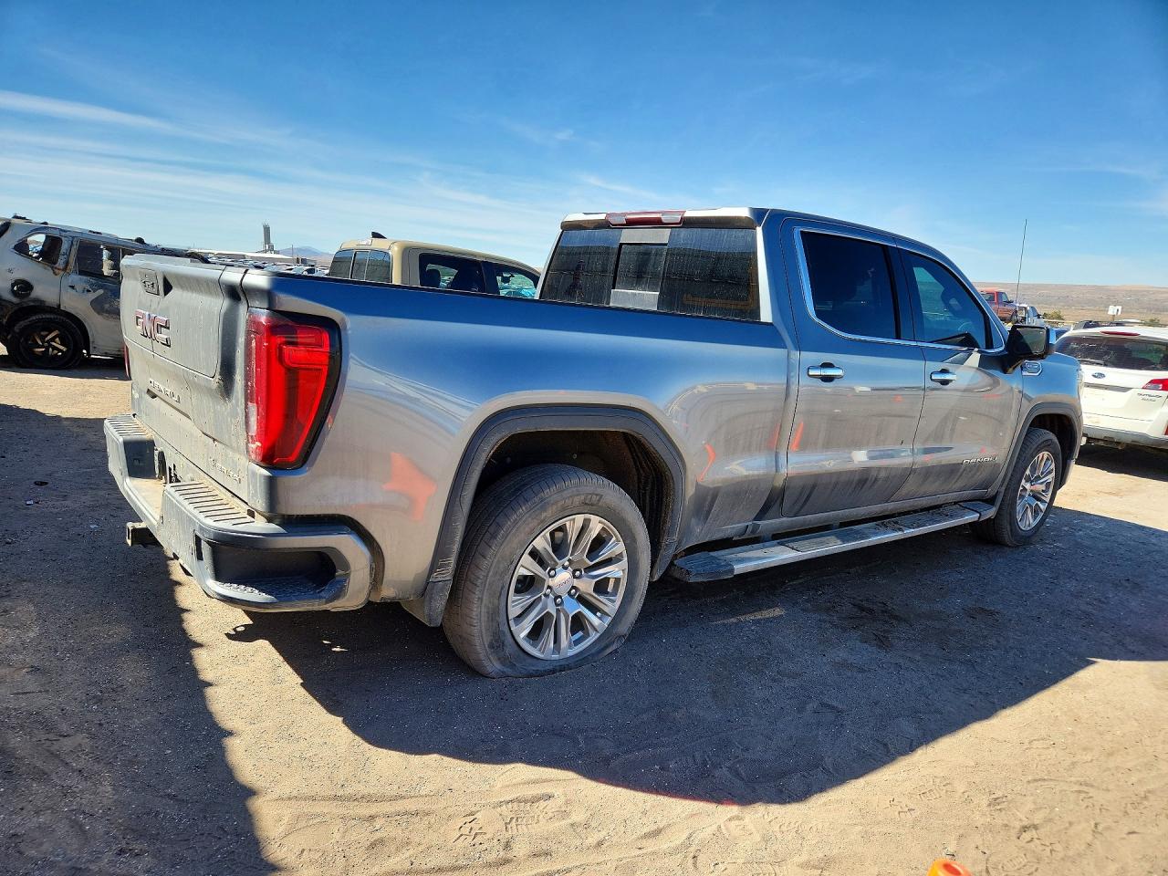 2020 GMC SIERRA C1500 DENALI photo 3
