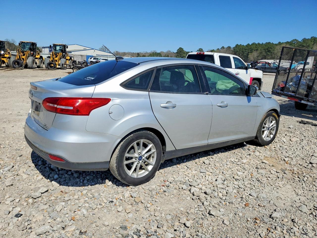 2015 FORD FOCUS SE photo 5