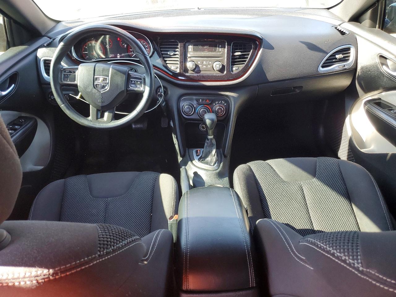 2015 DODGE DART SXT photo 8