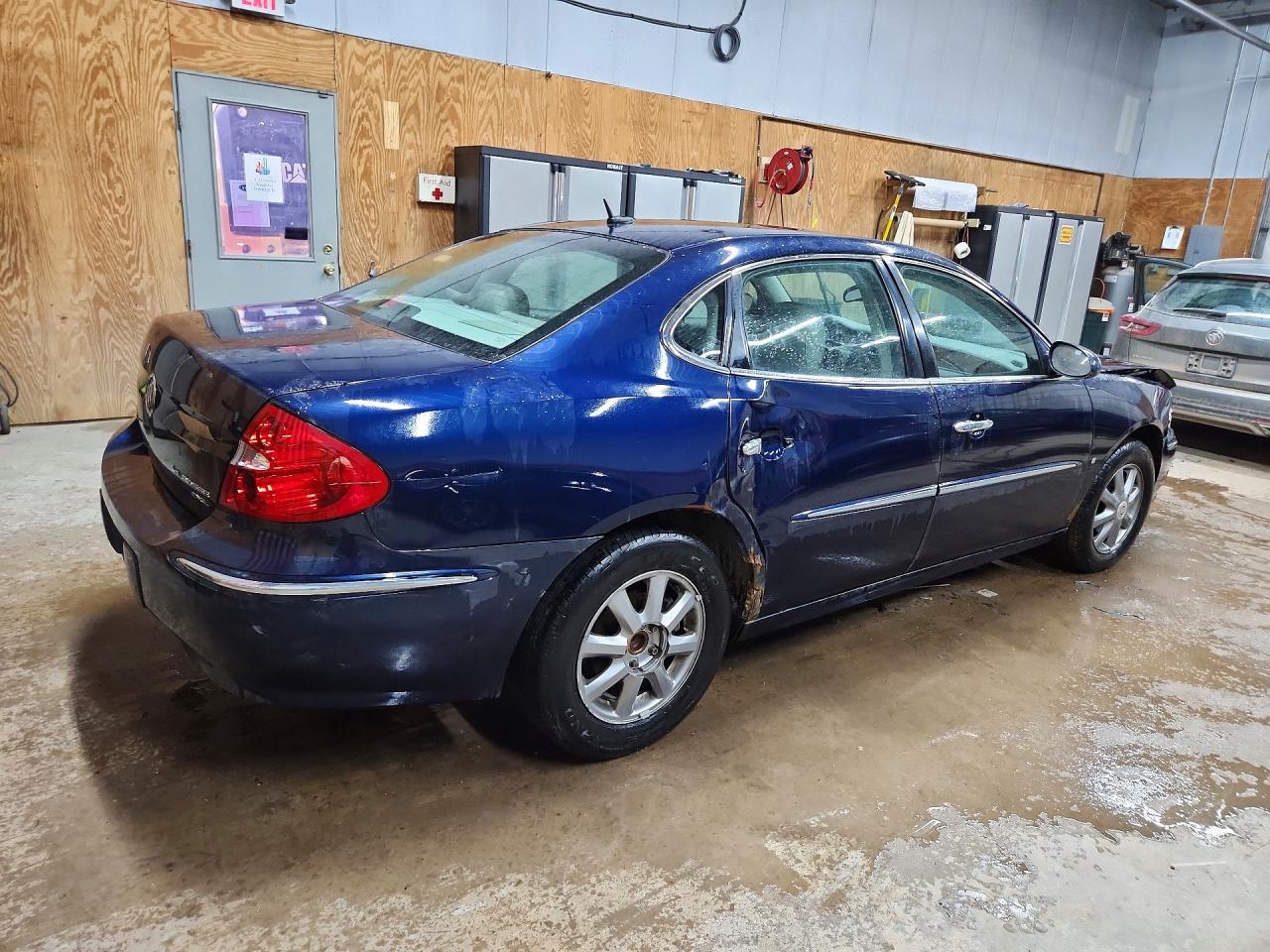 2009 BUICK LACROSSE CXL photo 3